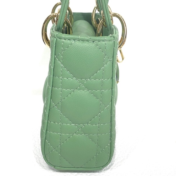 MICRO LADY DIOR BAG
Dark Mint Cannage Lambskin - Picture 6 of 17